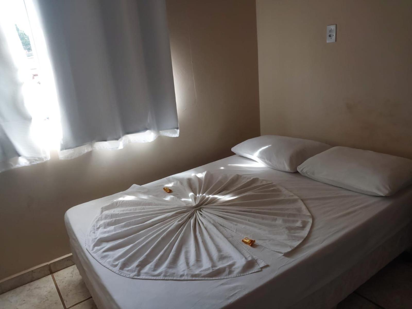 Veredas Hotel Monsenhor Paulo Bagian luar foto