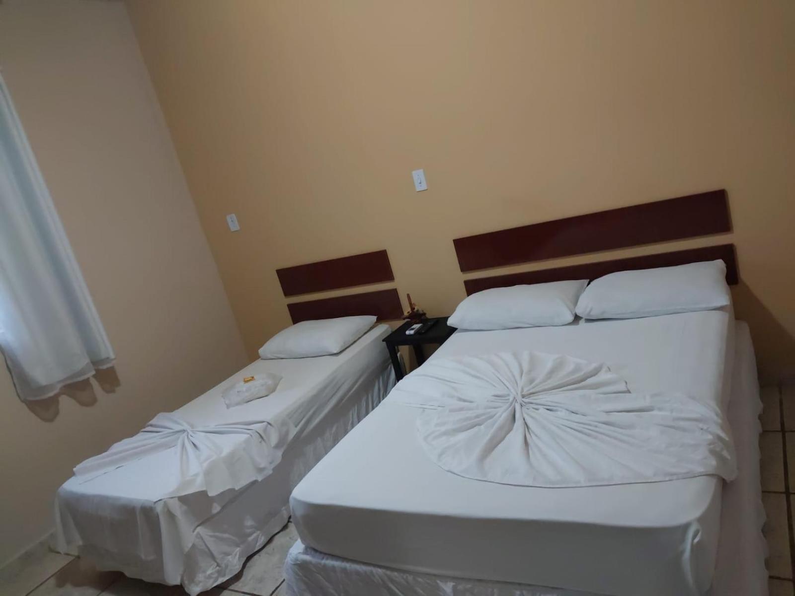Veredas Hotel Monsenhor Paulo Bagian luar foto